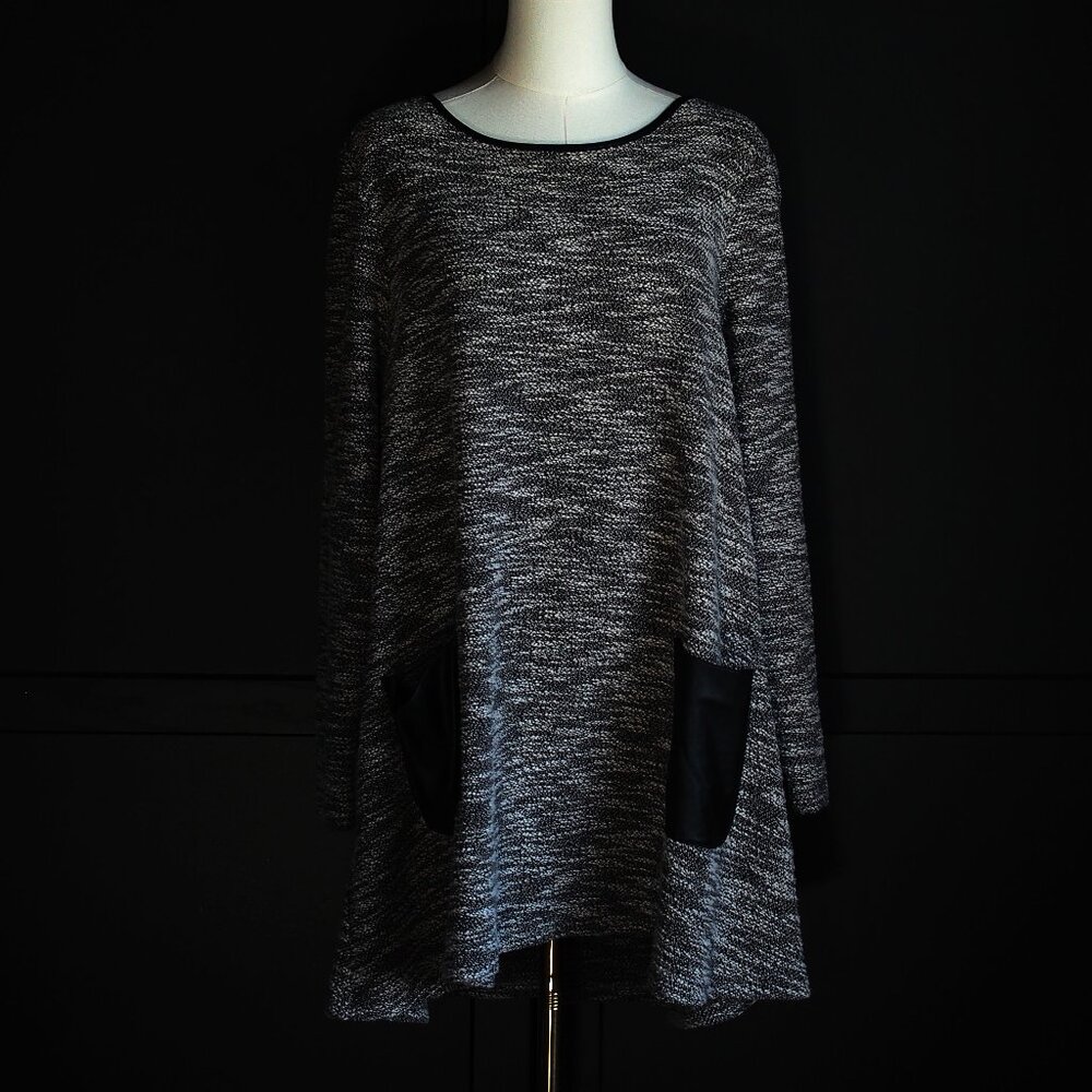 Red Coral | Like NEW Beautiful Woven Bracelet Cuff Tunic Top